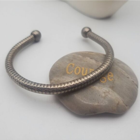 Estate c cuff bracelet high end luxe fashion B0313 - Picture 1 of 2